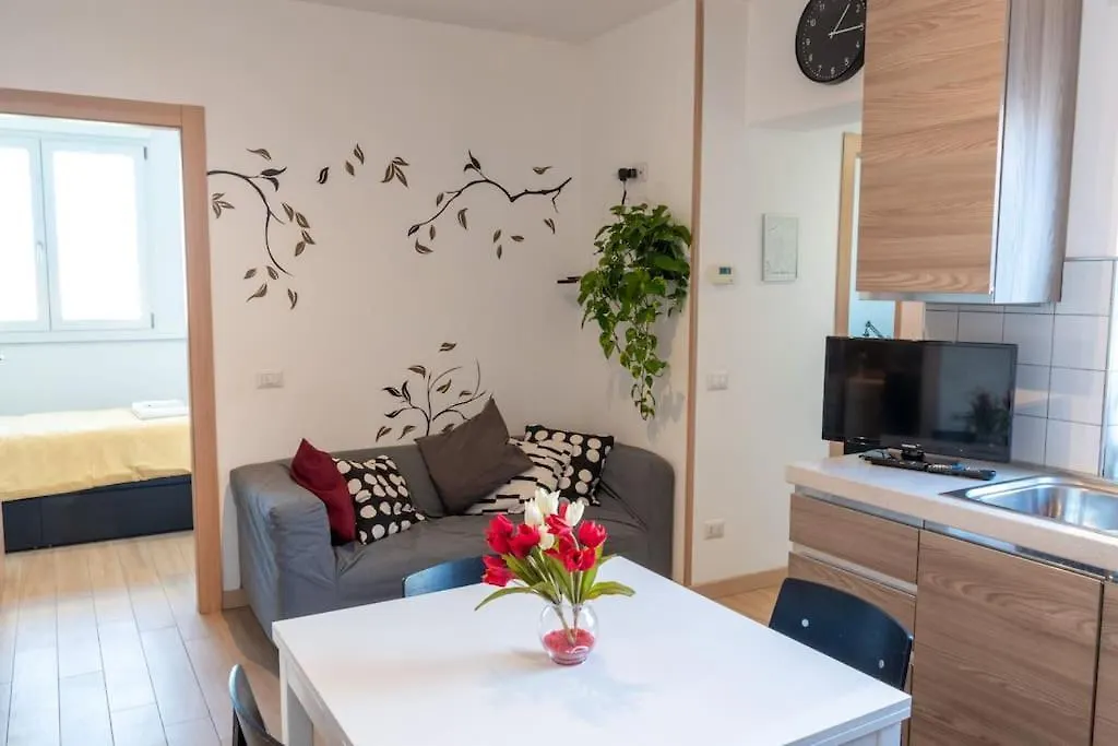 Ferienwohnung Living Rome - San Paolo Apartment